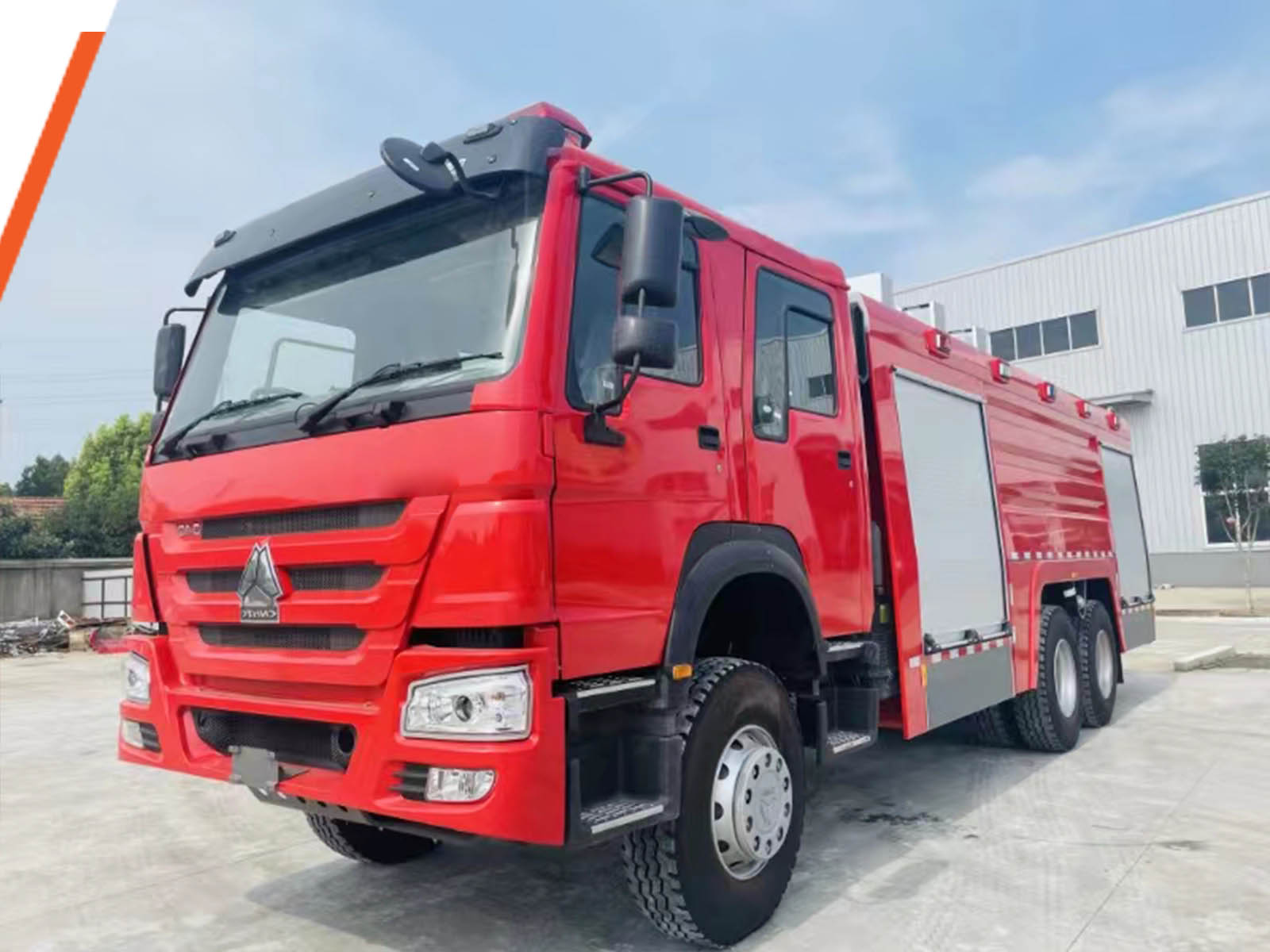 道路事故救助消防車