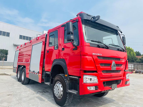 SINOTRUCK HOWO 16000 லிட்டர் தண்ணீர் மற்றும் நுரை தீயணைப்பு வண்டி