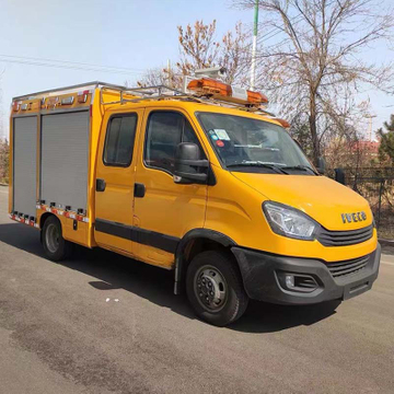 IVECO 구조 트럭